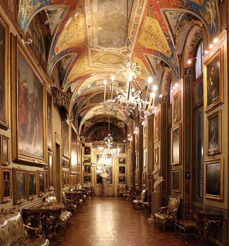 Inside the Doria Pamhili Gallery