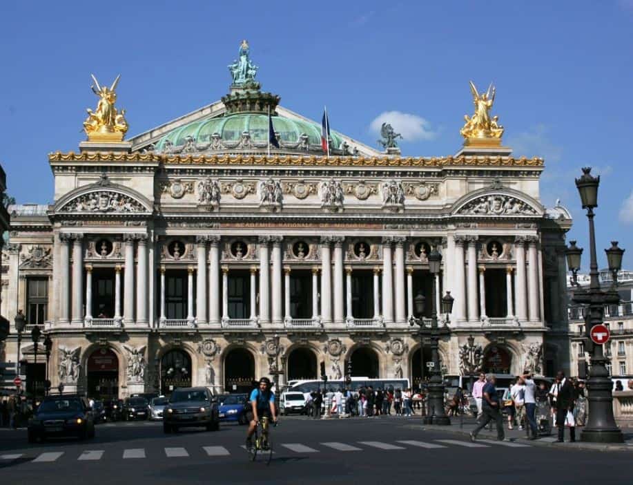 Palais garnier landmarks in paris